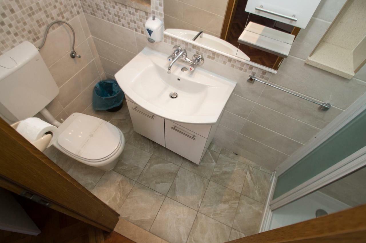 Guest House Holiday Корчула Экстерьер фото